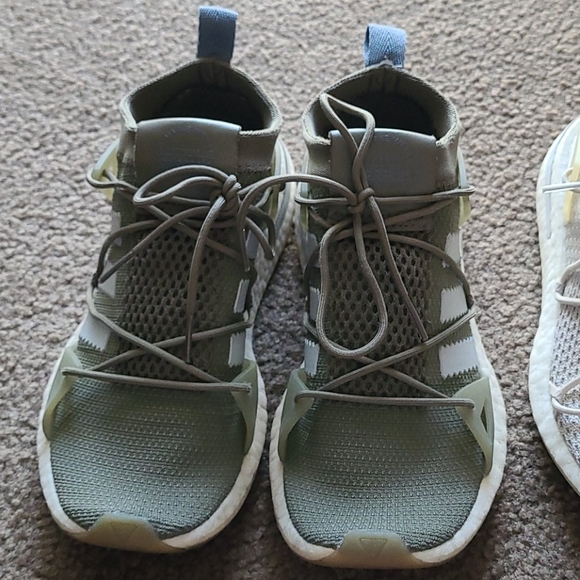 Adidas - Picture 3 of 4